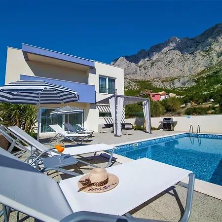 Villa Red With Pool And Sea View *