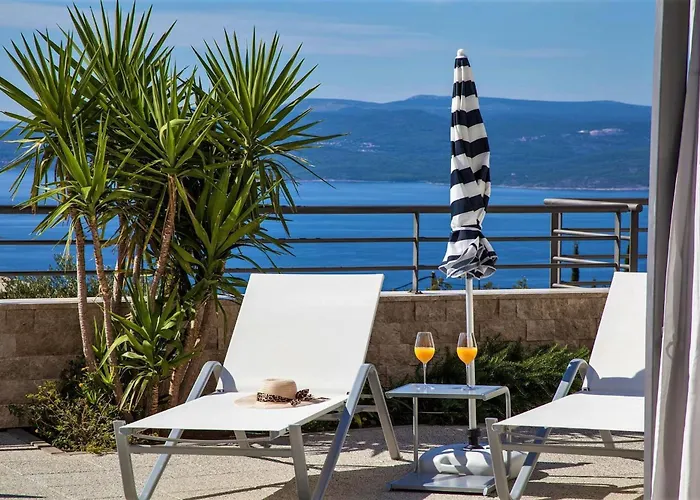 Villa Red With Pool And Sea View Makarska